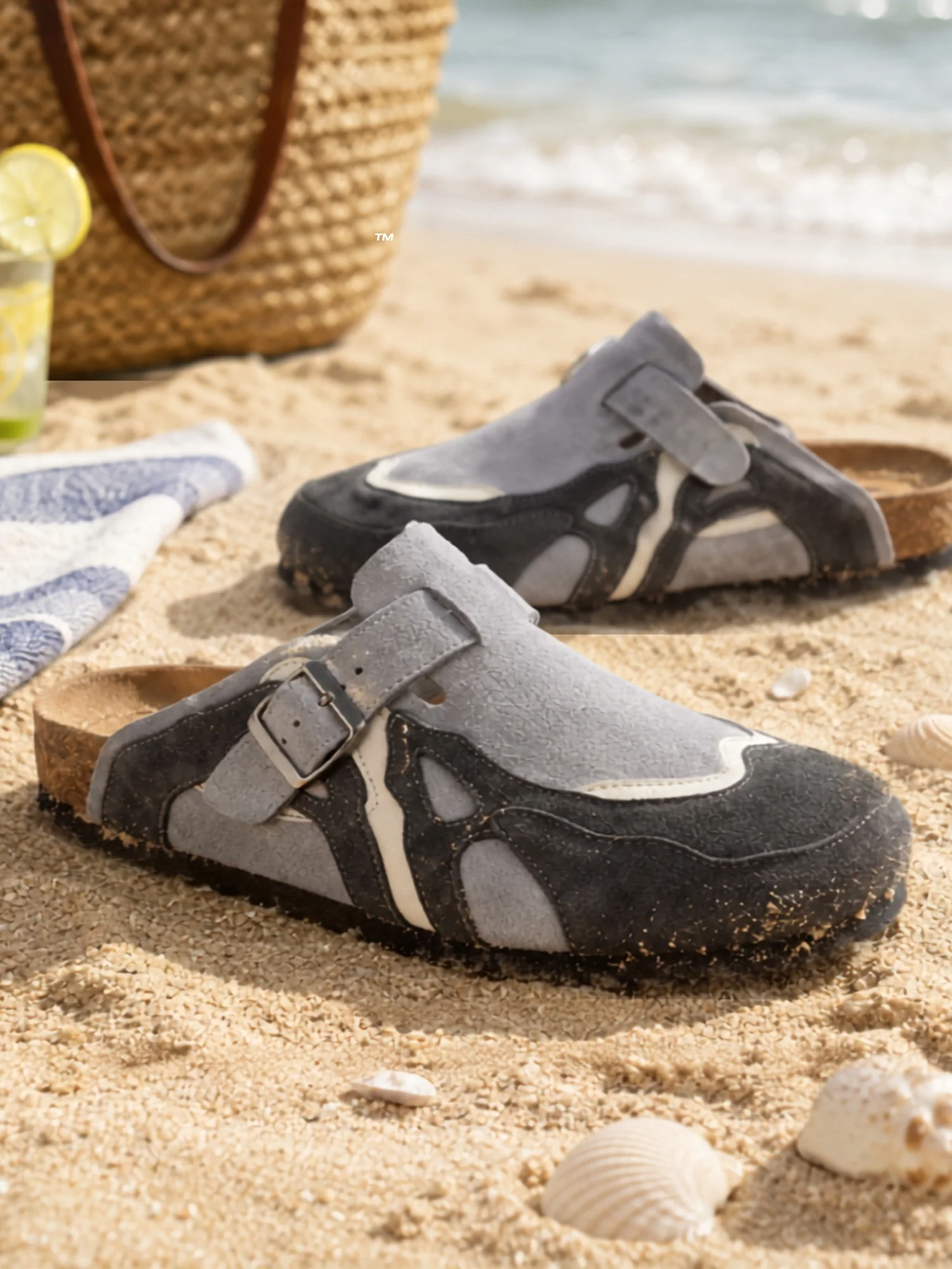 DCRB Wavey Clogs - Ash Grey - Image 5