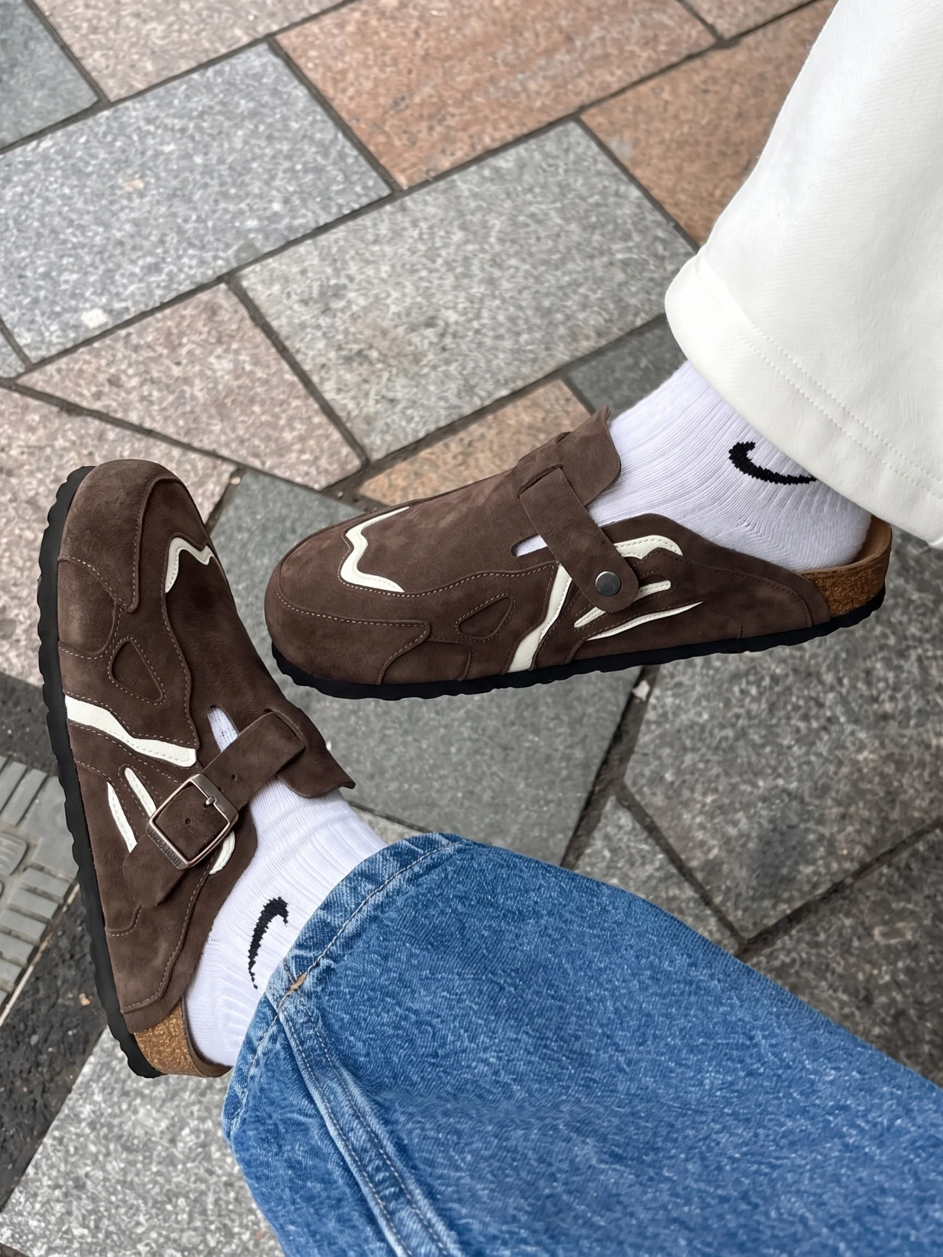 DCRB Wavey Clogs - Image 35